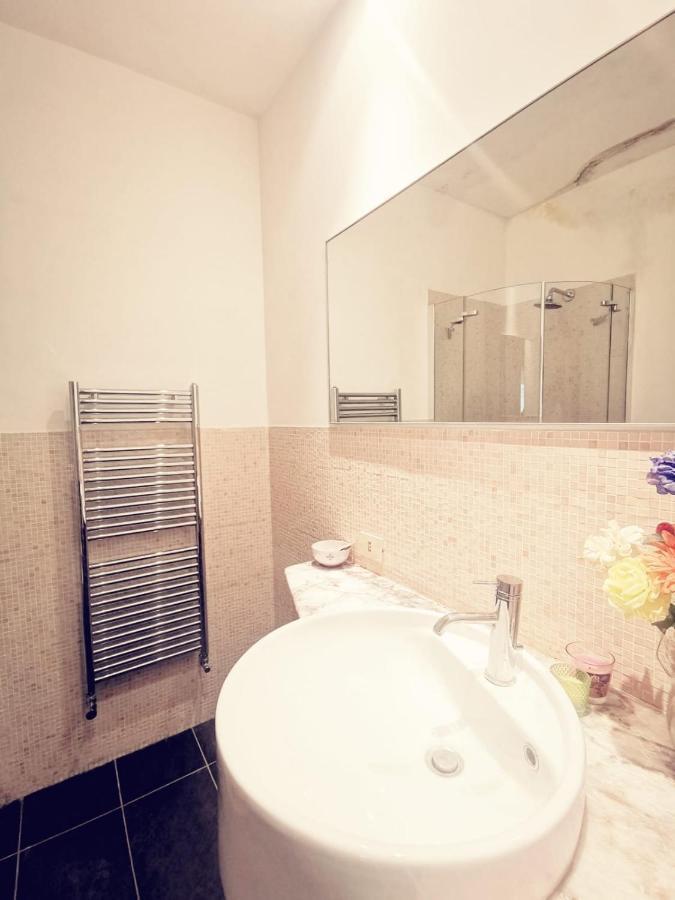 Bed and Breakfast Cinema House Roma Exterior foto
