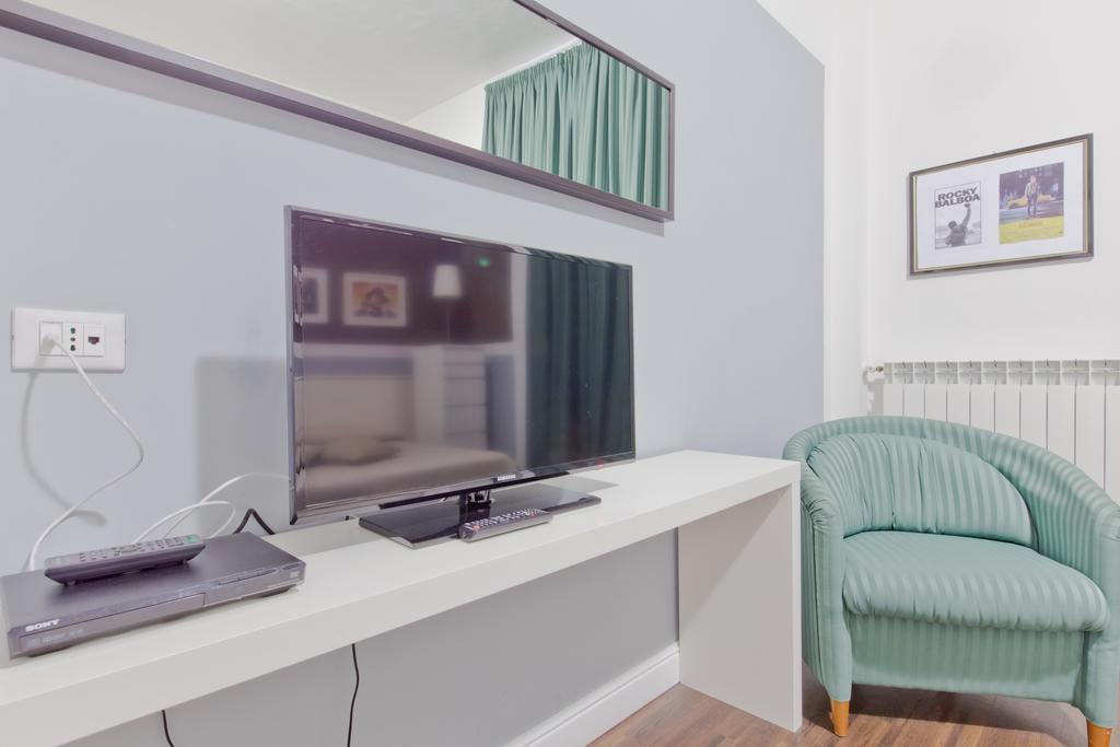 Bed and Breakfast Cinema House Roma Exterior foto