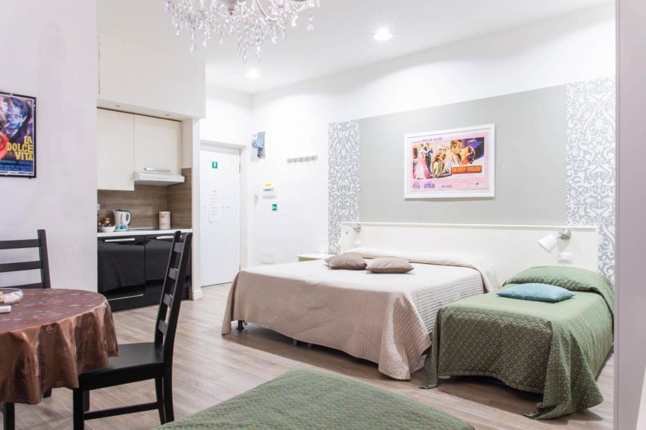 Bed and Breakfast Cinema House Roma Exterior foto